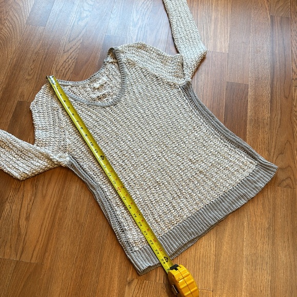 Lou & Grey long sleeve crochet cream with gray trim sweater. Size S. - Picture 15 of 17